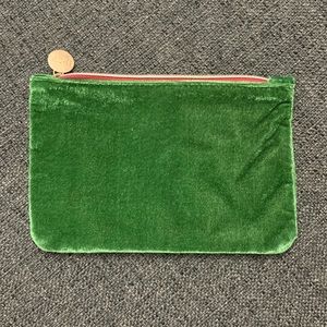 ✨5/$20✨ Ipsy November 2021 Makeup Bag Only